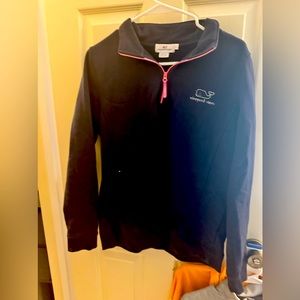 Vineyard Vines like new pullover navy/pink large